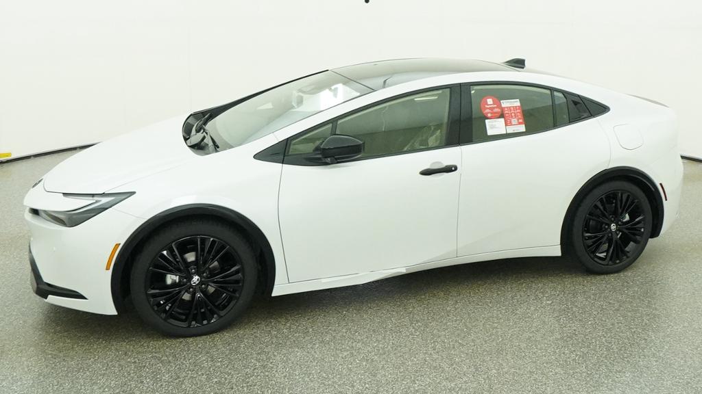 New 2027 Toyota Prius Hatchback