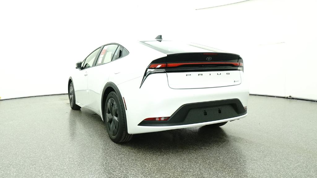 2026 Toyota Prius LE - Photo 39
