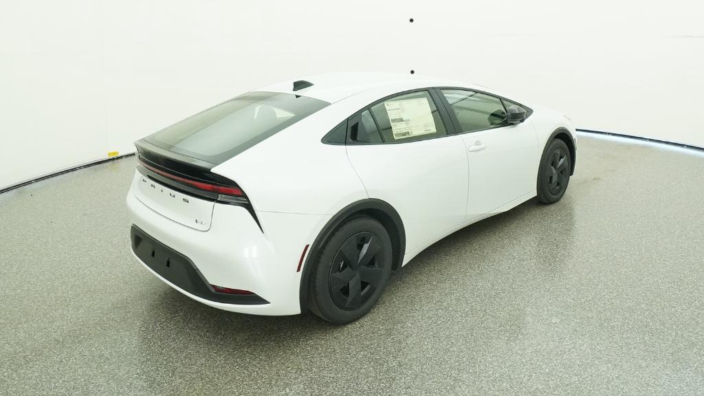 2026 Toyota Prius LE - Photo 35