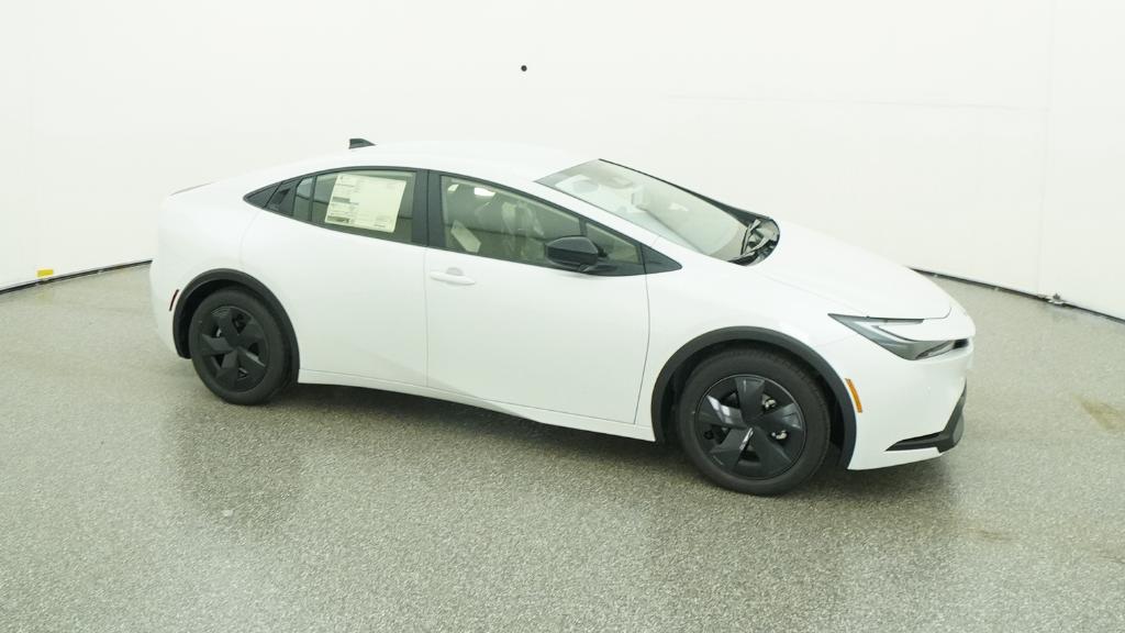 2026 Toyota Prius LE - Photo 38