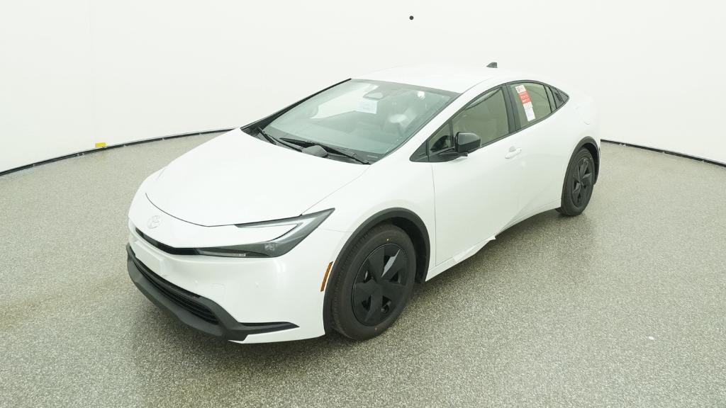 2026 Toyota Prius LE's photo