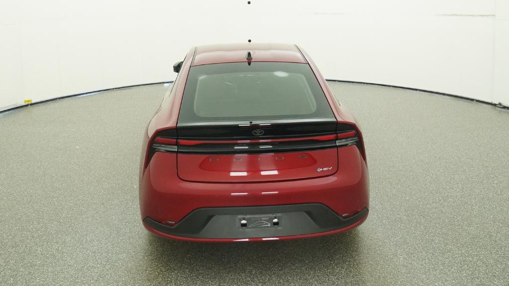 2026 Toyota Prius LE - Photo 21