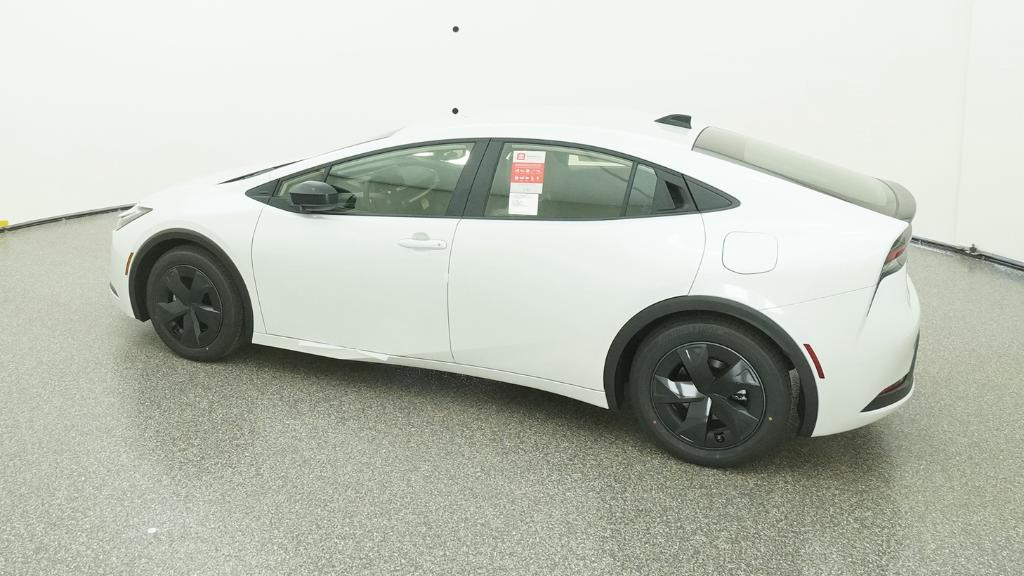 New 2026 Wind Chill Pearl <sup>1</sup> Toyota  LE image 22