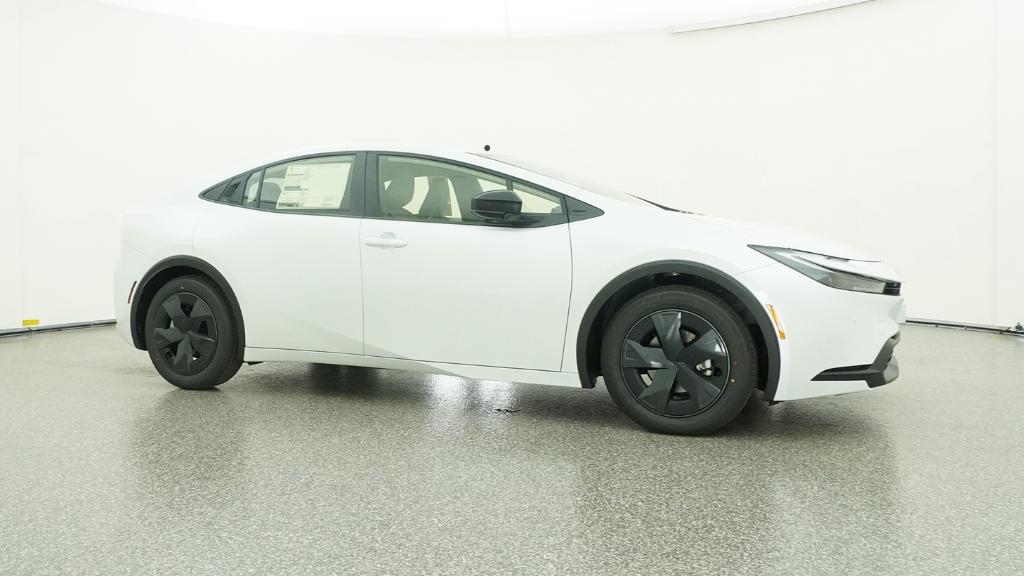 New 2026 Wind Chill Pearl <sup>1</sup> Toyota  LE image 21