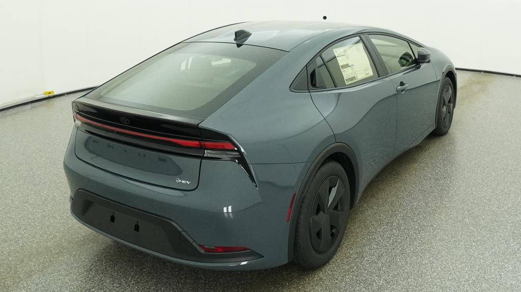 New 2027 Toyota Prius Hatchback