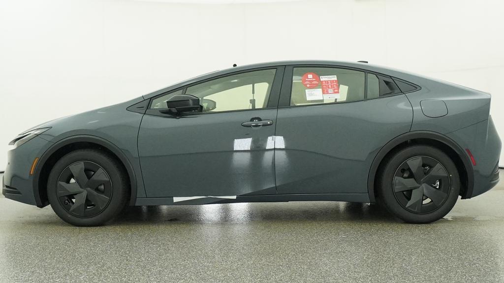 New 2027 Toyota Prius Hatchback