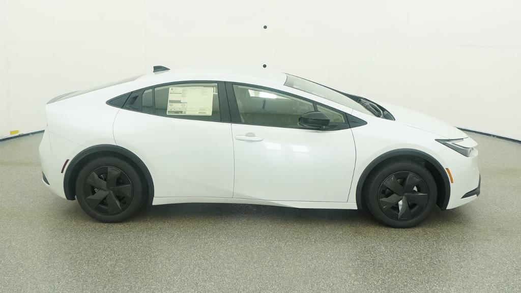 New 2027 Wind Chill Pearl <sup>1</sup> Toyota  LE image 43