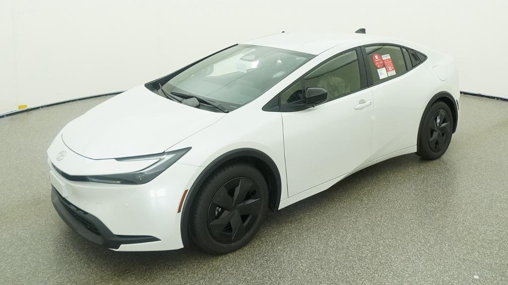 New 2027 Wind Chill Pearl <sup>1</sup> Toyota  LE image 30