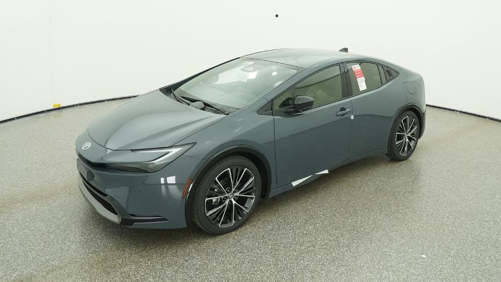 2026 Toyota Prius XLE's photo