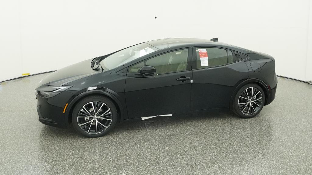 New 2026 Midnight Black Metallic Toyota  XLE image 19