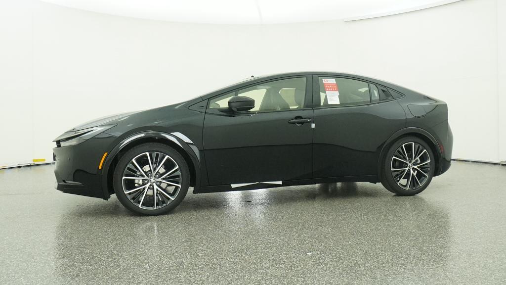New 2026 Midnight Black Metallic Toyota  XLE image 7