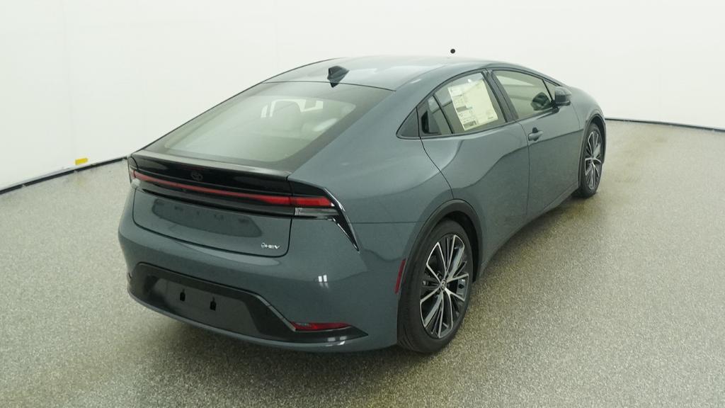 New 2026 Guardian Gray Toyota  XLE image 13