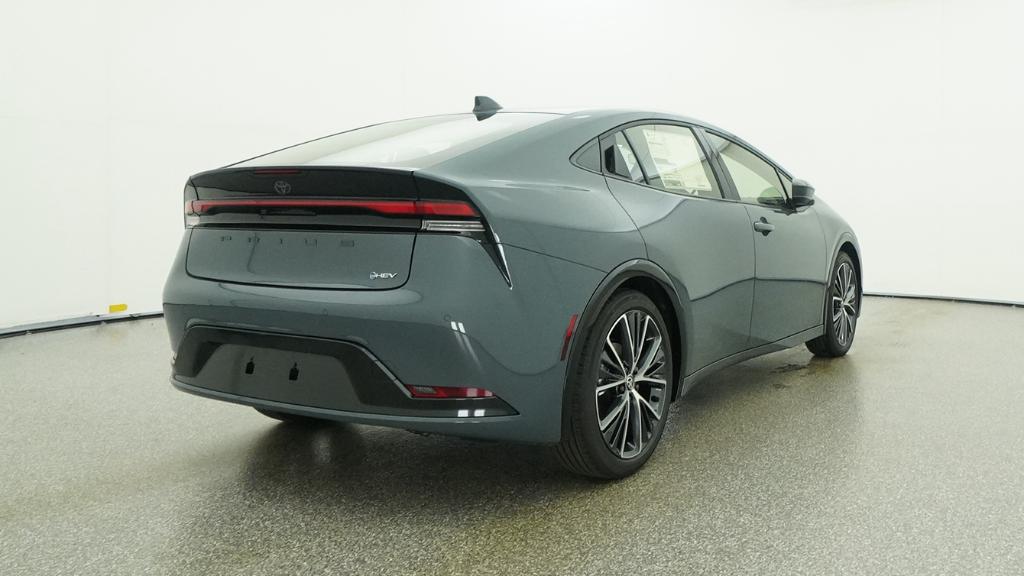 New 2026 Guardian Gray Toyota  XLE image 2