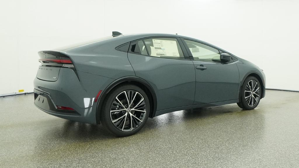 New 2026 Guardian Gray Toyota  XLE image 14