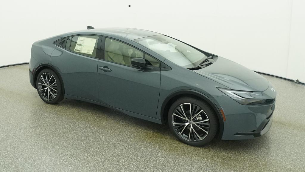New 2026 Guardian Gray Toyota  XLE image 7