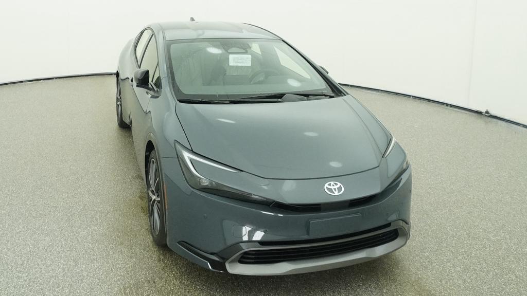 New 2026 Guardian Gray Toyota  XLE image 8