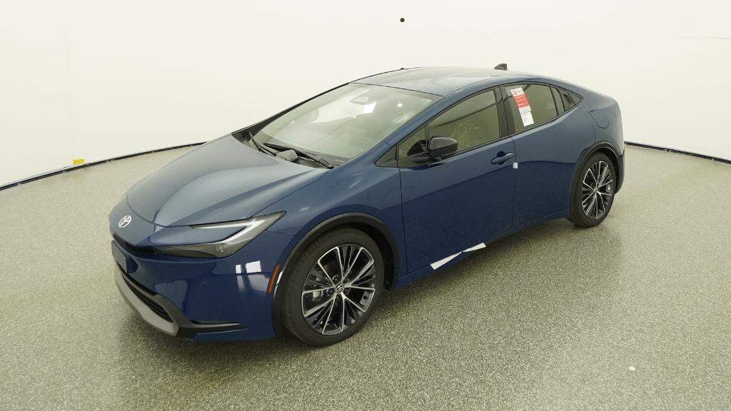 2026 Toyota Prius XLE's photo