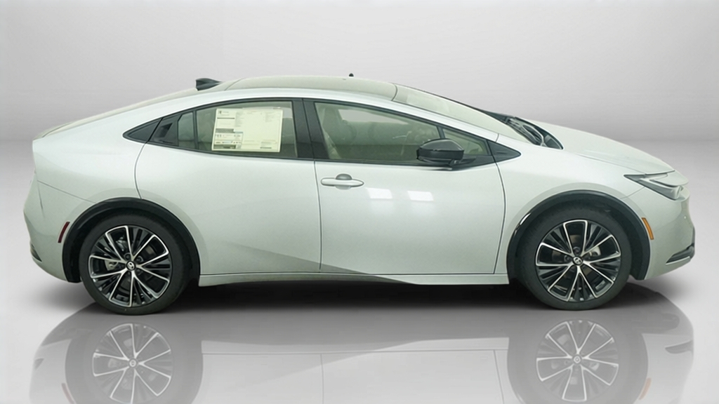 New 2027 Toyota Prius Sedan