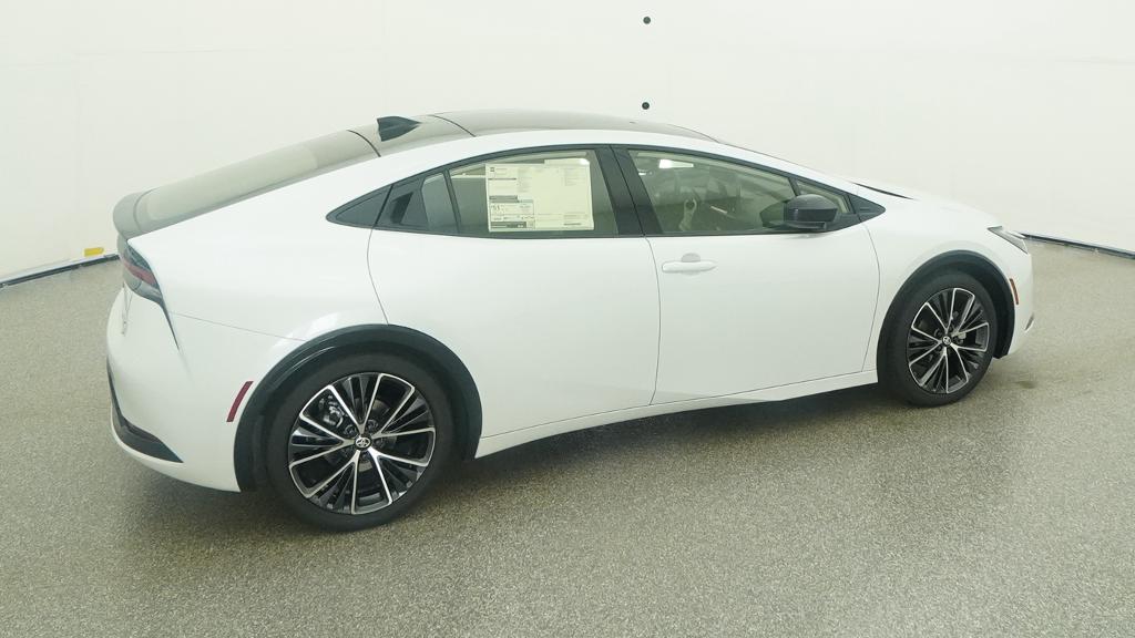 New 2027 Wind Chill Pearl Toyota XLE image 41