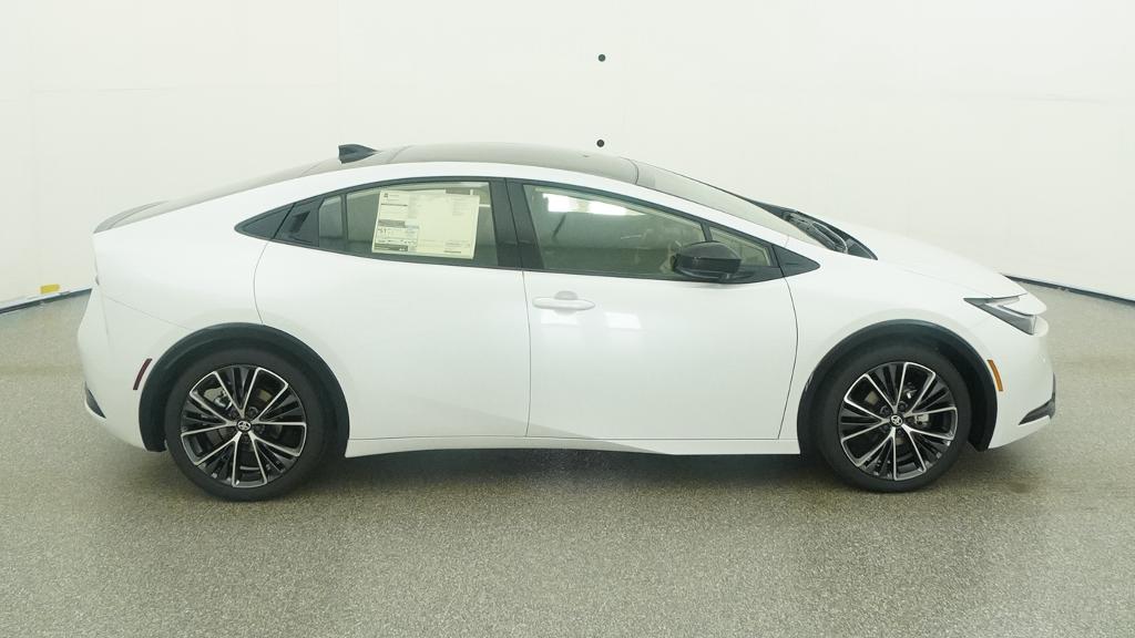 New 2027 Wind Chill Pearl Toyota XLE image 39