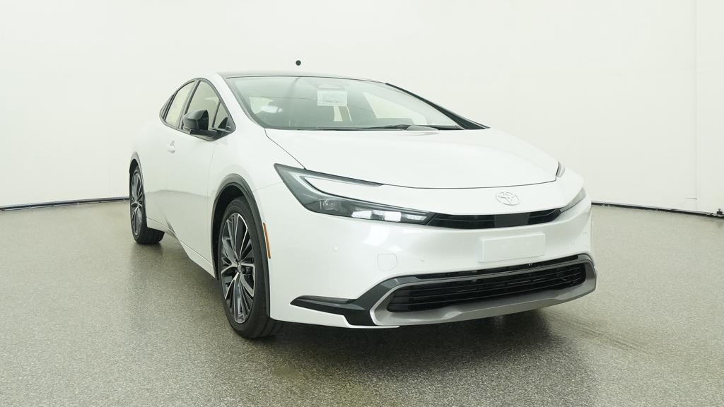 New 2027 Wind Chill Pearl Toyota XLE image 32