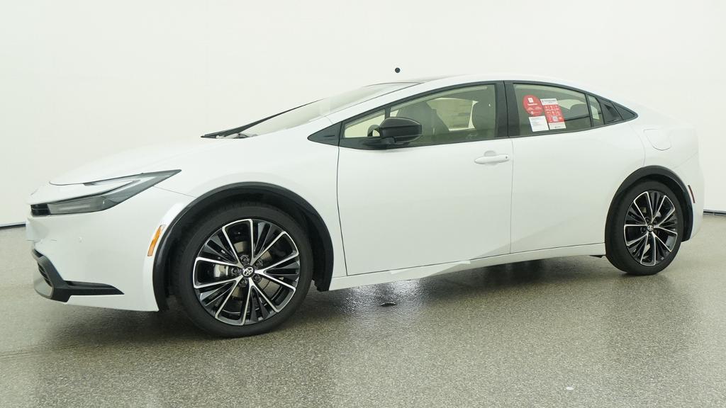 New 2027 Wind Chill Pearl Toyota XLE image 29
