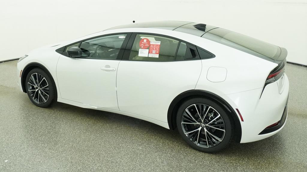New 2027 Toyota Prius Sedan