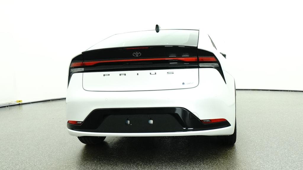 New 2027 Toyota Prius Sedan