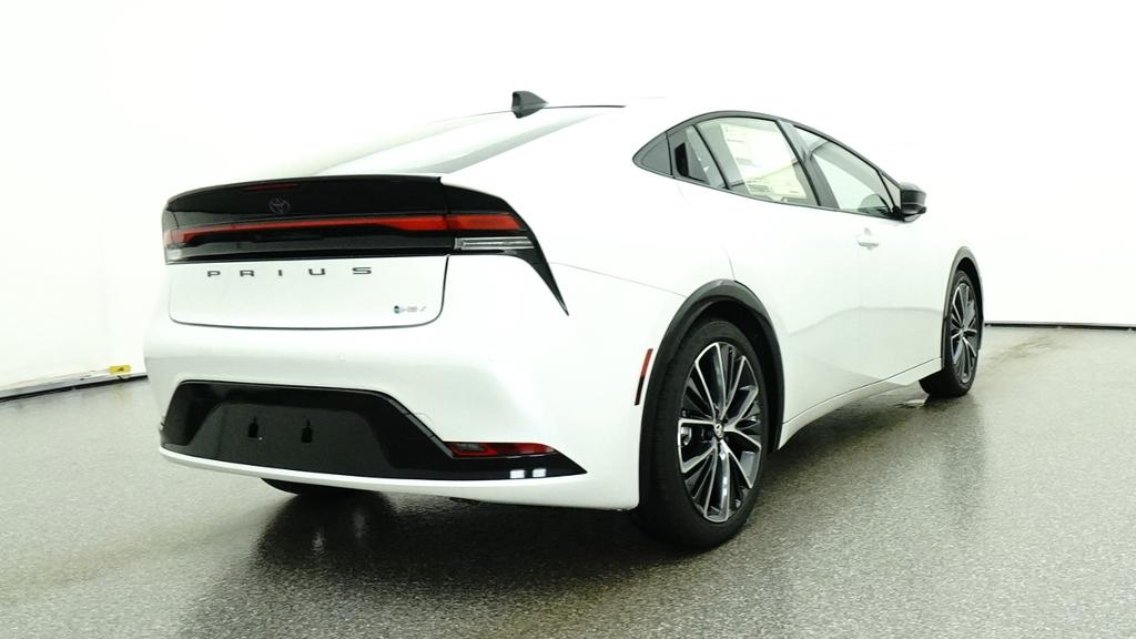 New 2027 Toyota Prius Sedan