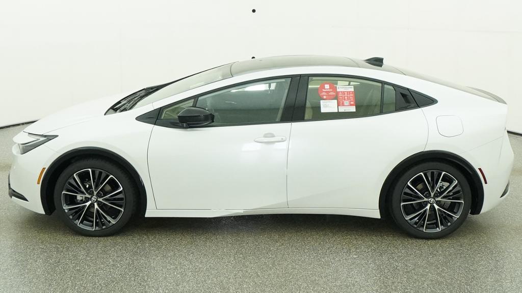 New 2027 Toyota Prius Sedan