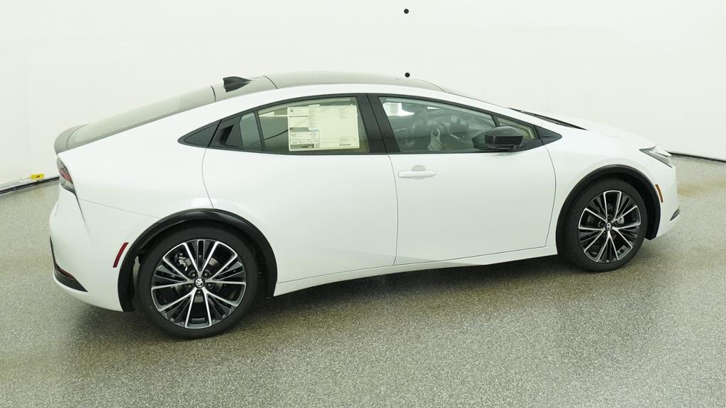New 2027 Wind Chill Pearl <sup>1</sup> Toyota  Limited image 16