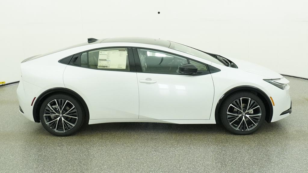 New 2027 Wind Chill Pearl <sup>1</sup> Toyota  Limited image 14