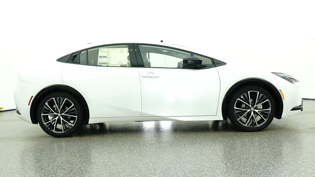 New 2027 Wind Chill Pearl <sup>1</sup> Toyota  Limited image 13