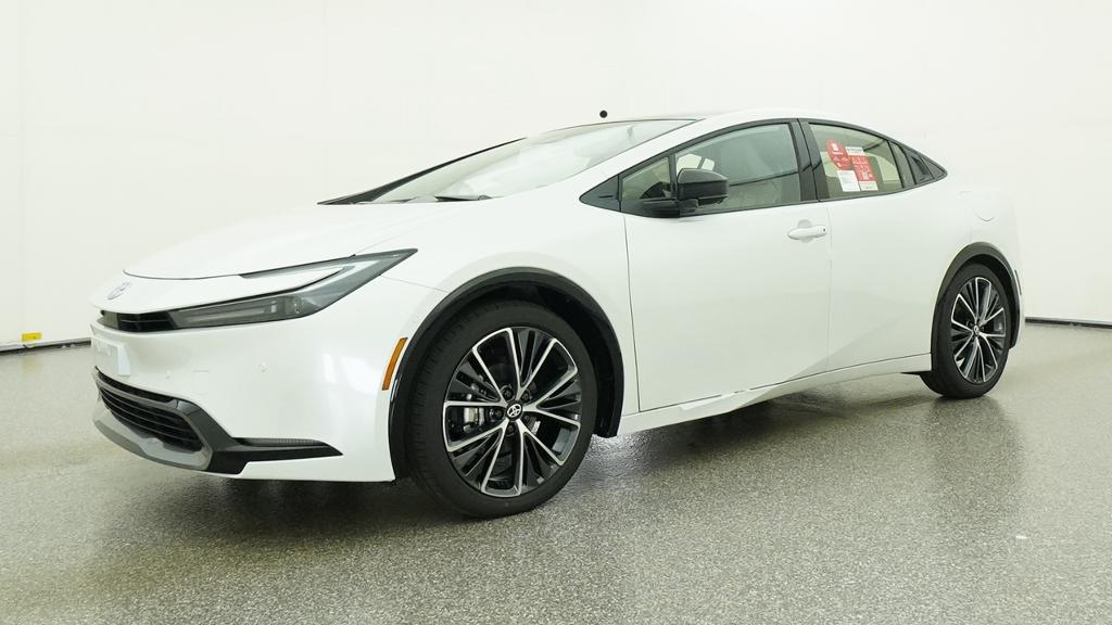 New 2027 Wind Chill Pearl <sup>1</sup> Toyota  Limited image 6