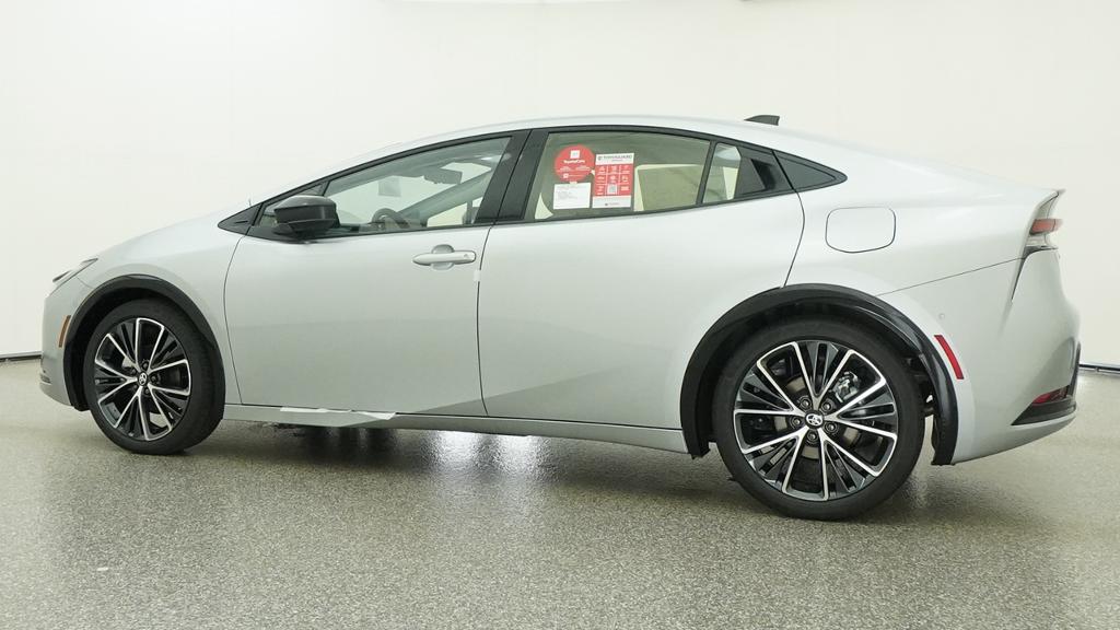 New 2027 Toyota Prius Hatchback