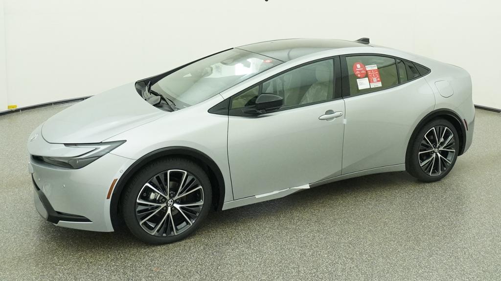 New 2027 Toyota Prius Hatchback