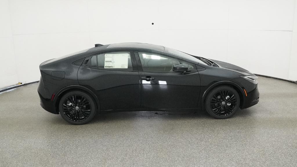 2026 Toyota Prius Plug-in Hybrid Nightshade - Photo 6