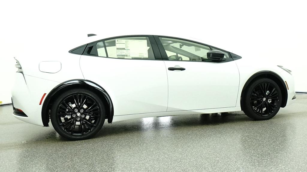New 2027 Toyota Prius Plug-in Hybrid Sedan