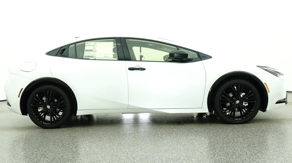 New 2027 Toyota Prius Plug-in Hybrid Sedan