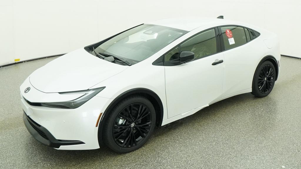 New 2027 Toyota Prius Plug-in Hybrid Sedan