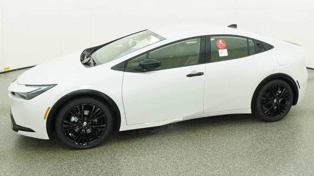 New 2027 Toyota Prius Plug-in Hybrid Sedan