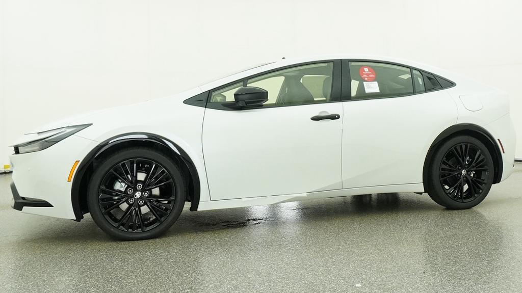 New 2027 Toyota Prius Plug-in Hybrid Sedan