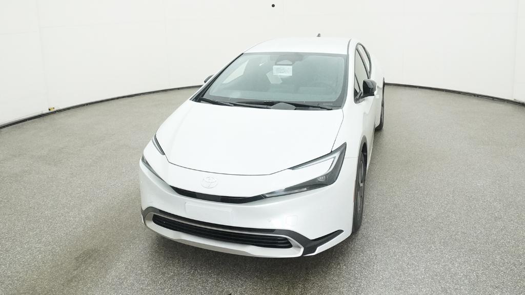 2026 Toyota Prius Plug-in Hybrid SE photo 4