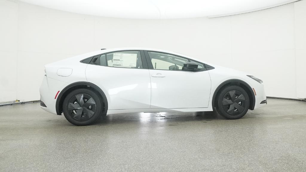 2026 Toyota Prius Plug-in Hybrid SE photo 25