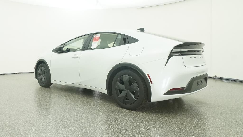 New 2026 Wind Chill Pearl <sup>1</sup> Toyota  SE image 43