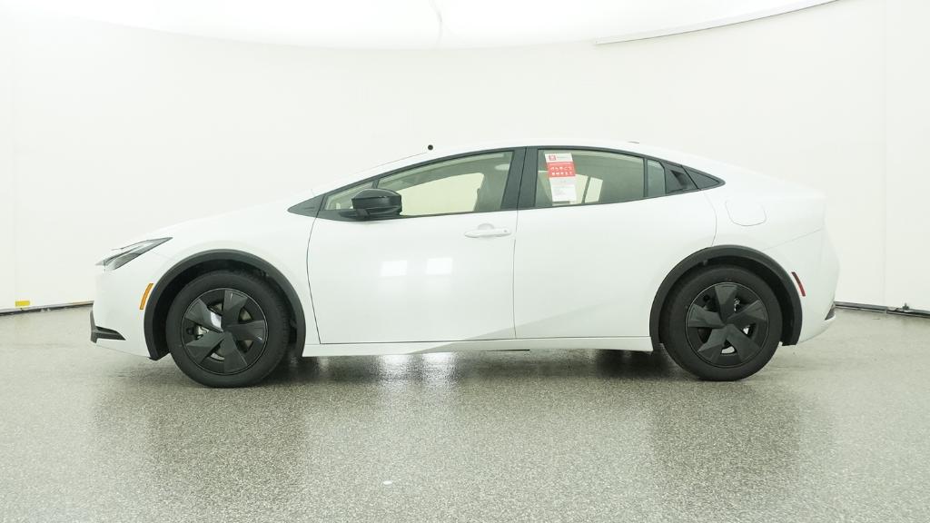 New 2026 Wind Chill Pearl <sup>1</sup> Toyota  SE image 44
