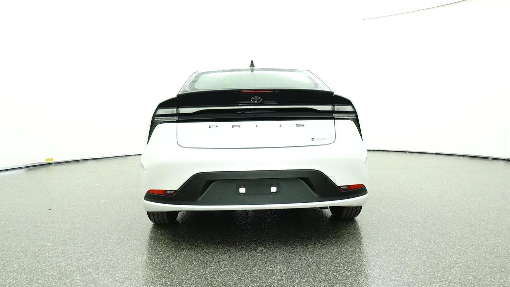 New 2026 Wind Chill Pearl <sup>1</sup> Toyota  SE image 48