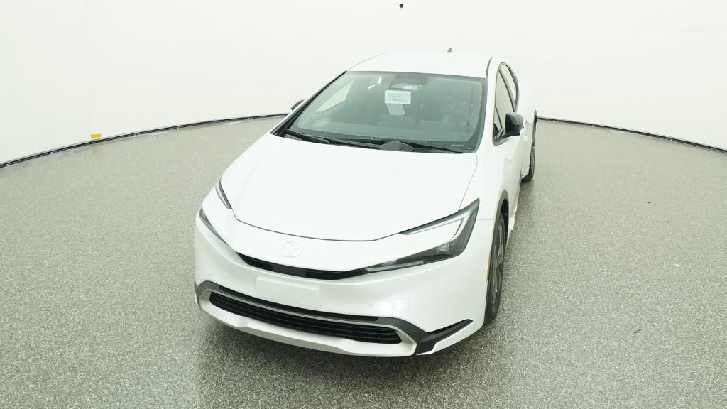 New 2026 Wind Chill Pearl <sup>1</sup> Toyota  SE image 47