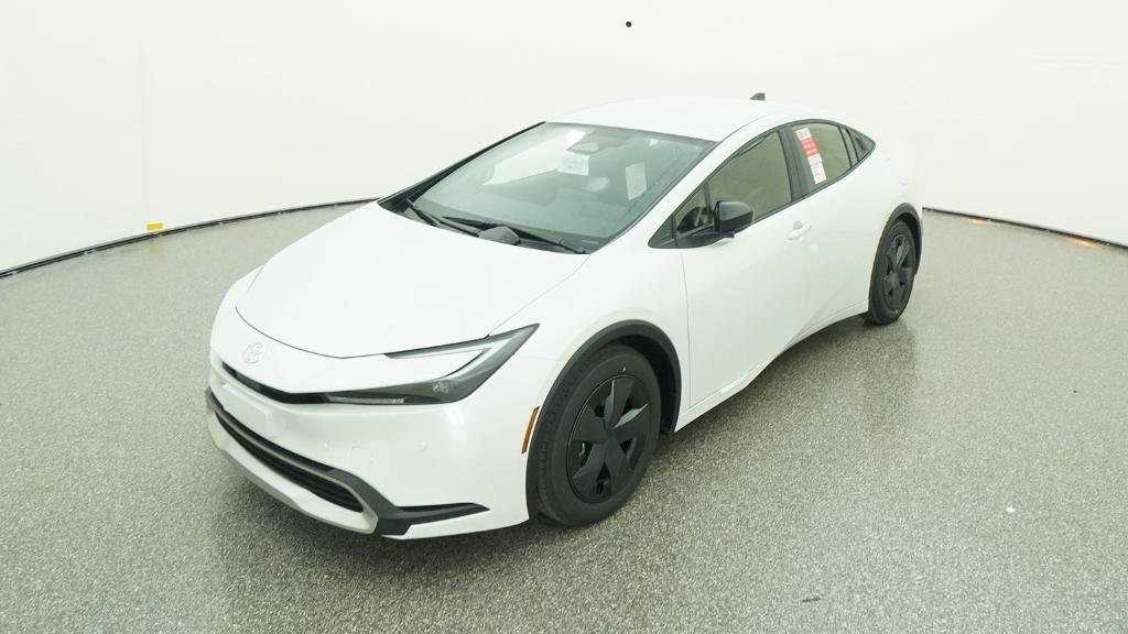 New 2026 Wind Chill Pearl <sup>1</sup> Toyota  SE image 30