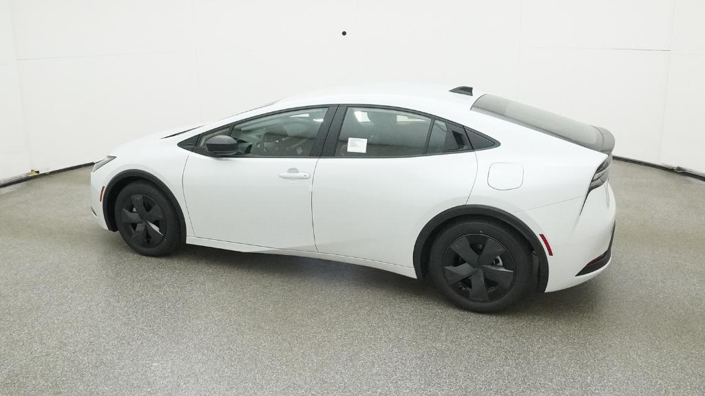 New 2026 Wind Chill Pearl <sup>1</sup> Toyota  SE image 43